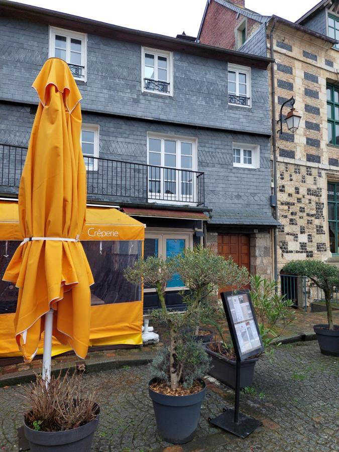 Un Brin De Fantaisie Dans Le Centre De Honfleur Exterior foto